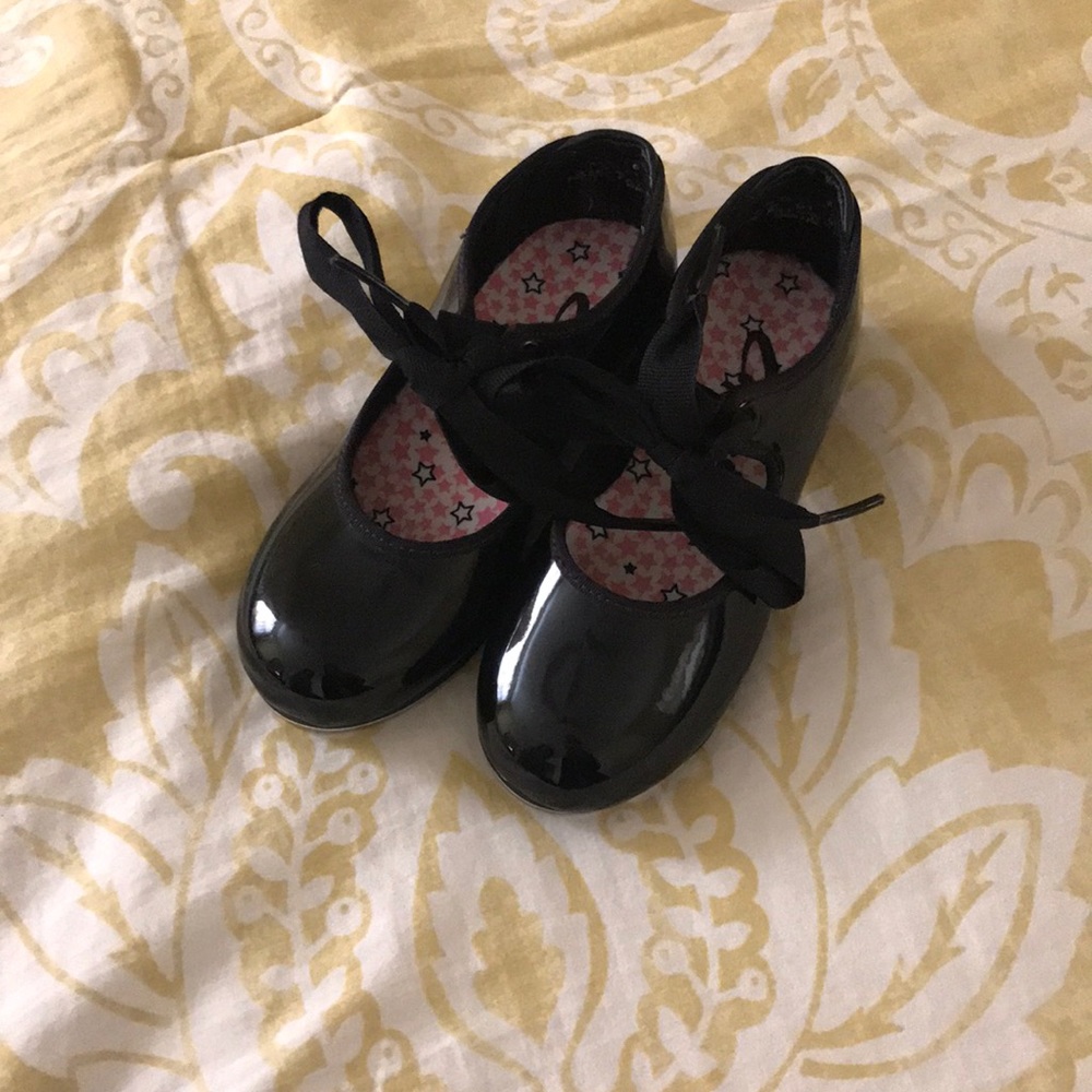Capezio tap shoes